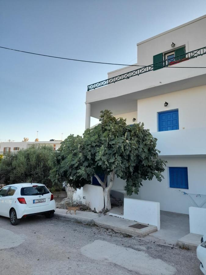 Traditional Full Equipment House Apartment Adamantas  Exterior photo